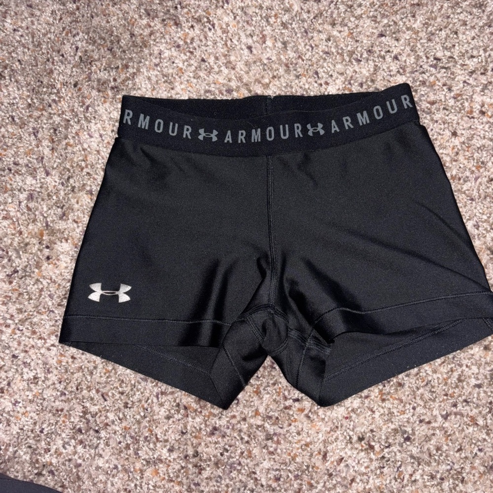 Under Armour Women's Black Athletic Shorts